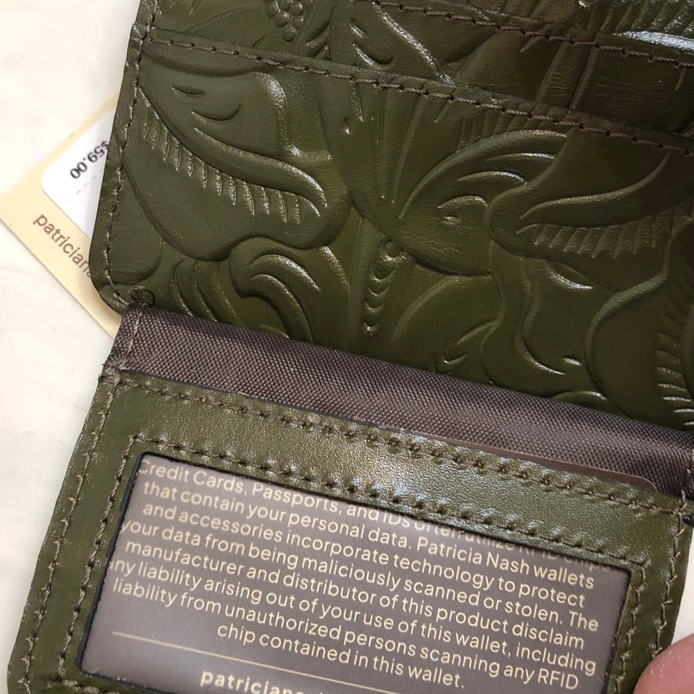 Patricia Nash Cassis Burnished Tooled Leather ID Card Case Soft Olive NWT - Picture 12 of 16
